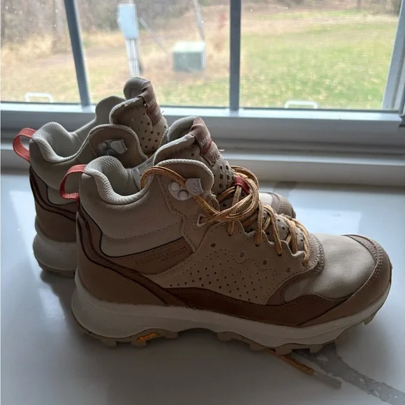 Merrell Tan and Cream Hiking Boots - Picture 2 of 5